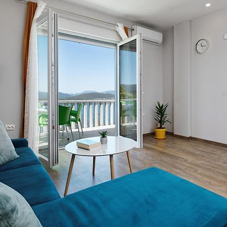 Apartments Leona Neum Exterior photo