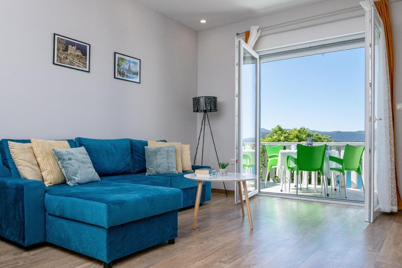 Apartments Leona Neum Exterior photo