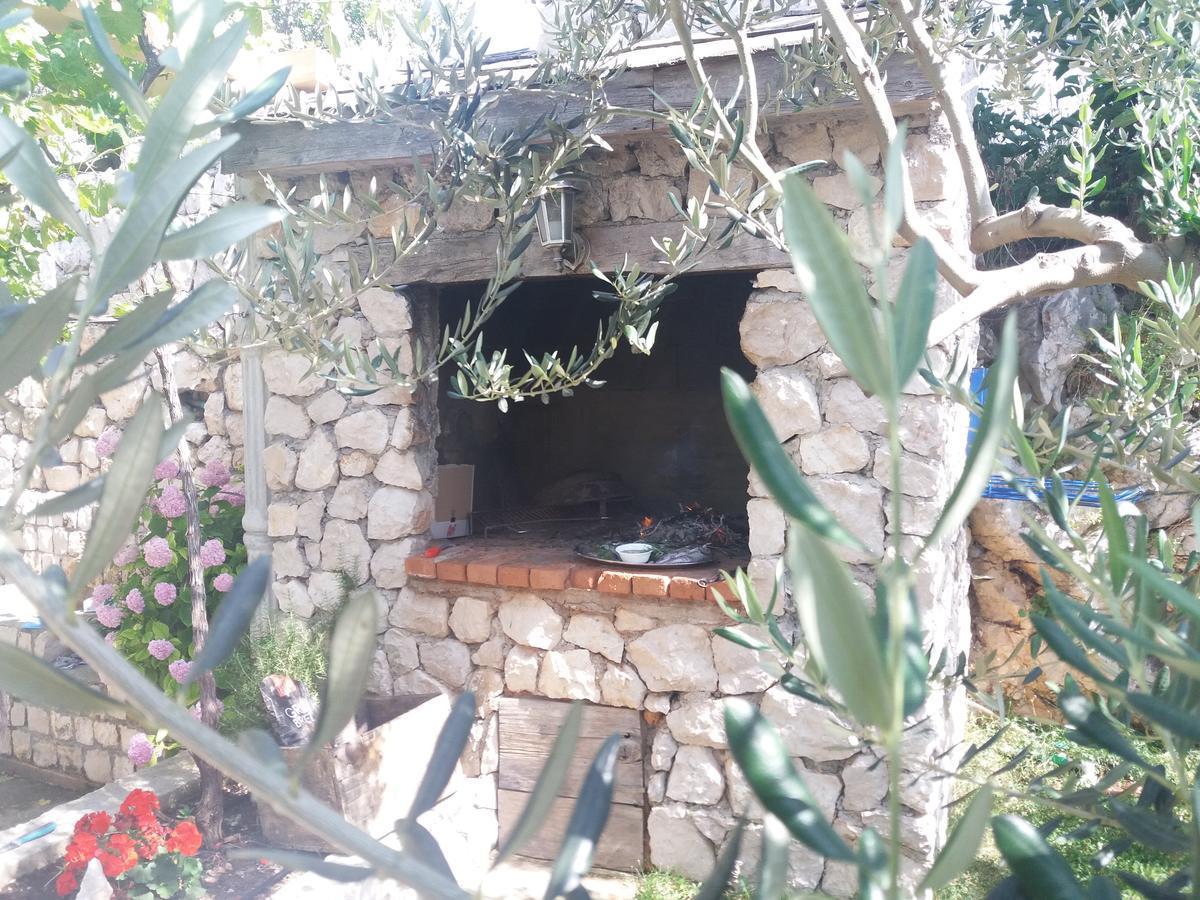 Apartments Leona Neum Exterior photo
